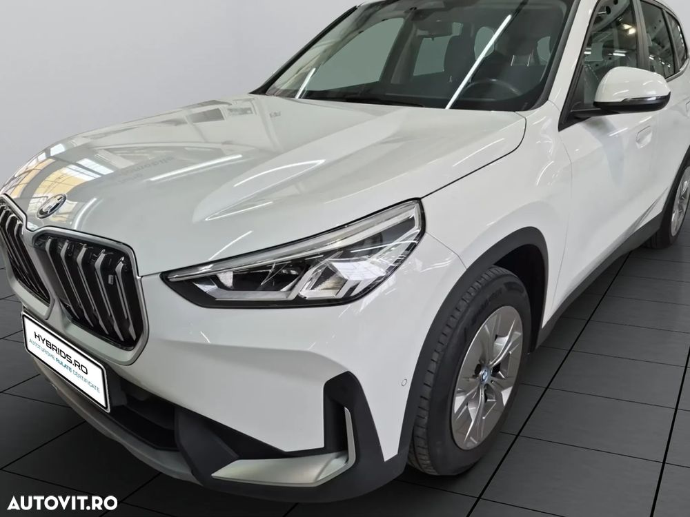 BMW iX1 xDrive30 - 12