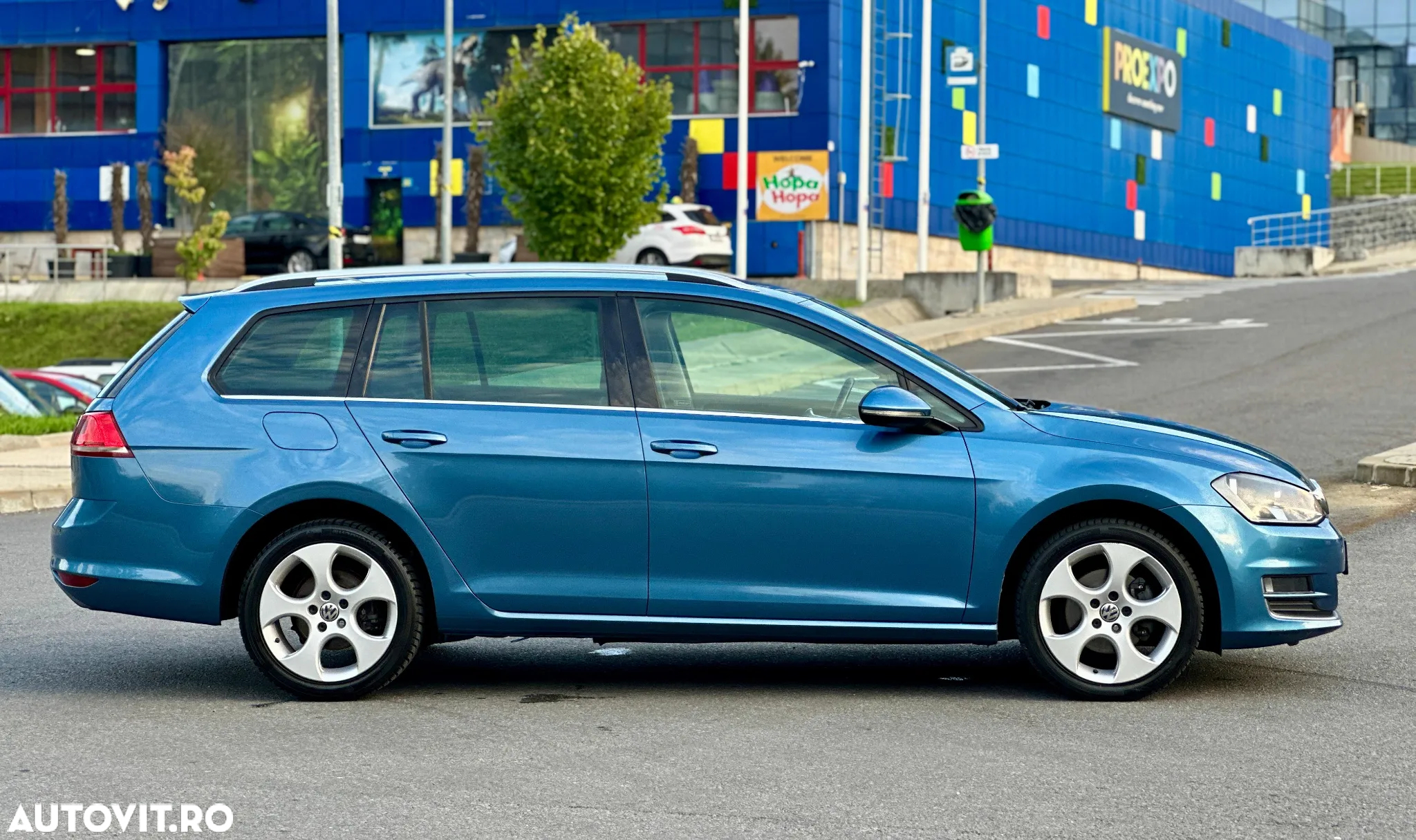 Volkswagen Golf 2.0 BlueTDI Highline - 30