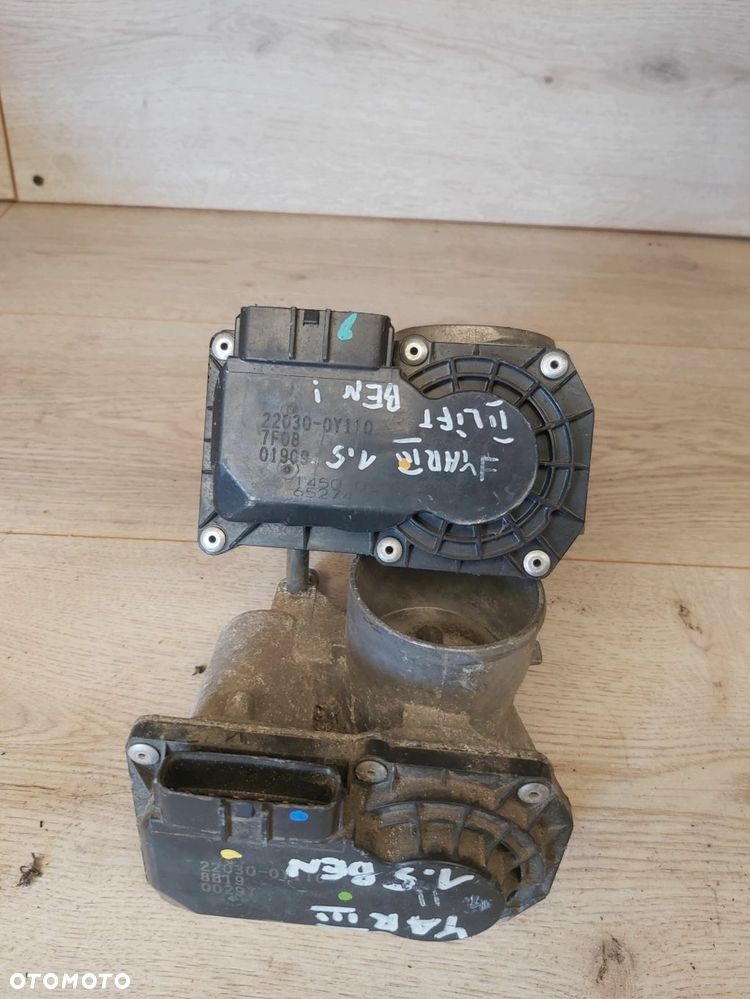 Toyota Yaris III Lift przepustnica 1,5 VVTI 22030-0Y110 - 5