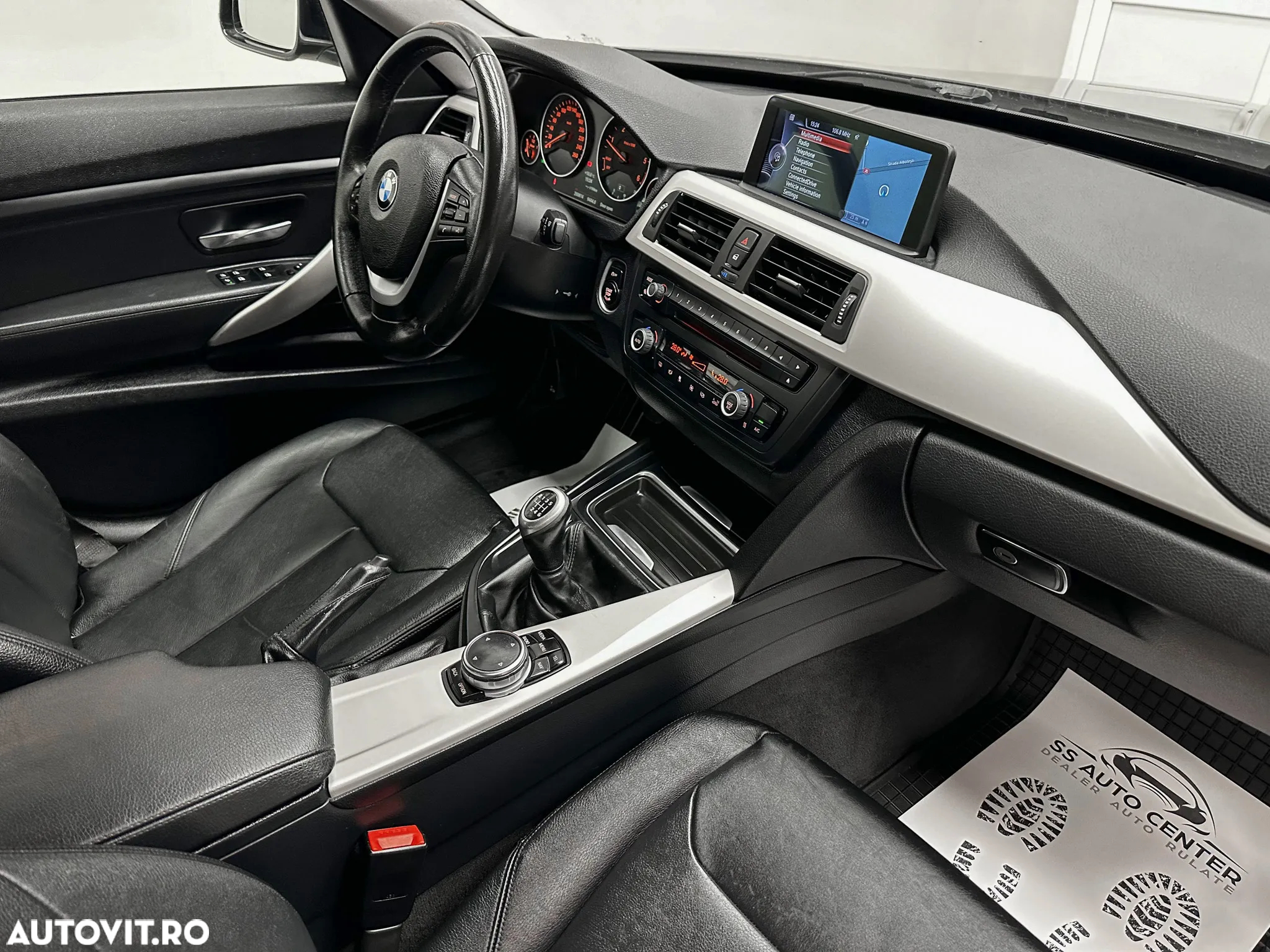 BMW Seria 3 318d GT - 12