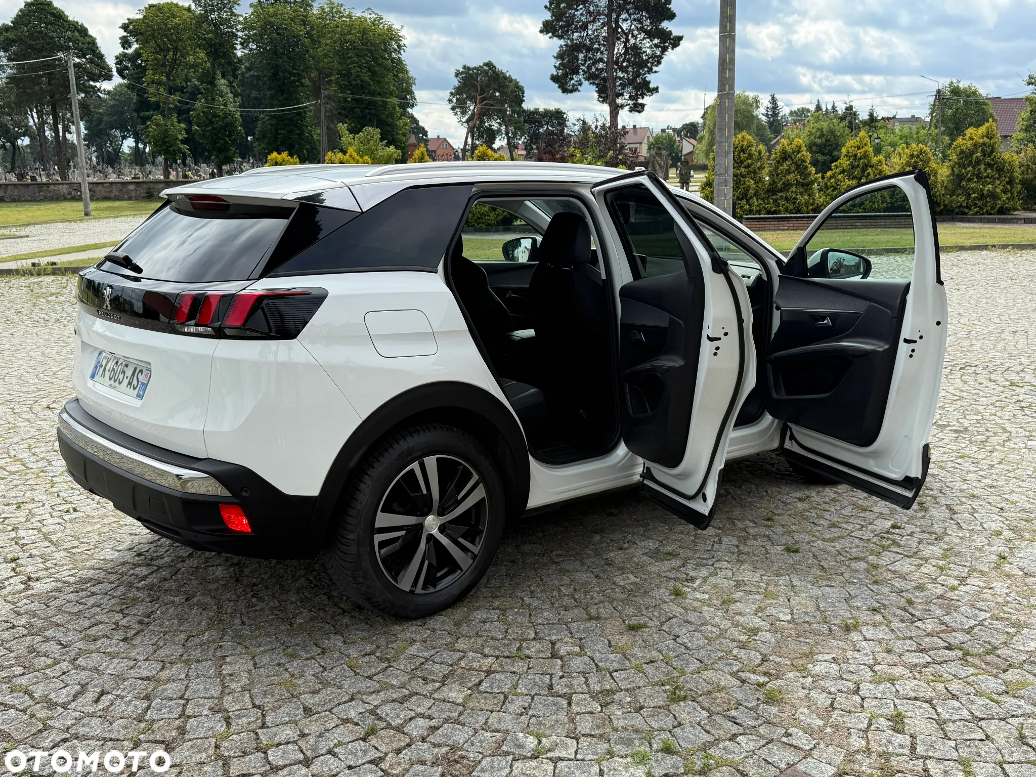 Peugeot 3008 PureTech 130 Stop & Start EAT6 Allure - 12