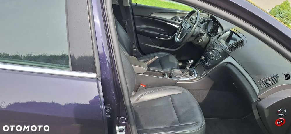 Opel Insignia - 13