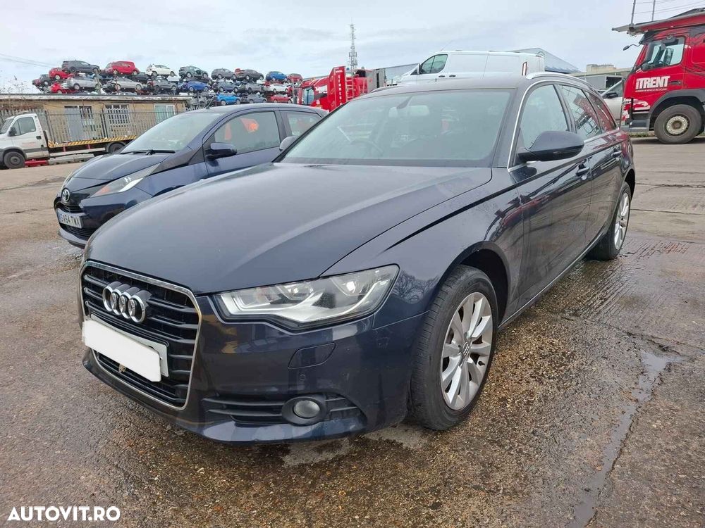 Usa Spate Dreapta Audi A6 2014 Break Argintiu - 2