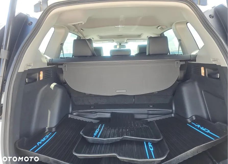 Honda CR-V - 12