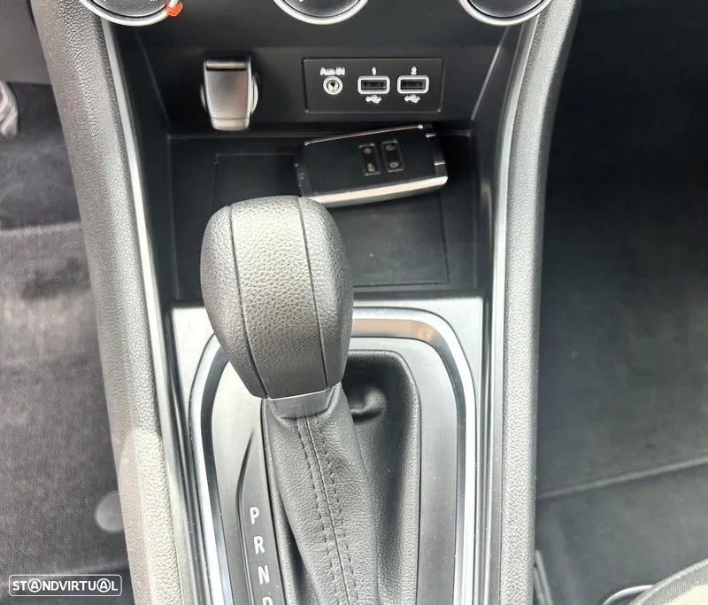 Renault Captur BLUE dCi 115 EDC BUSINESS EDITION - 21