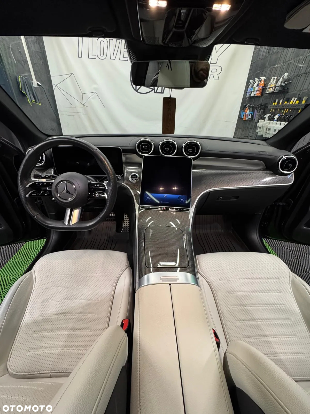 Mercedes-Benz GLC 300 de 4-Matic AMG Line - 13