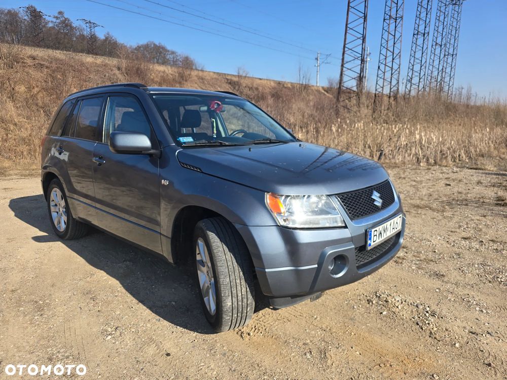 Suzuki Grand Vitara 2.7 V6 - 9