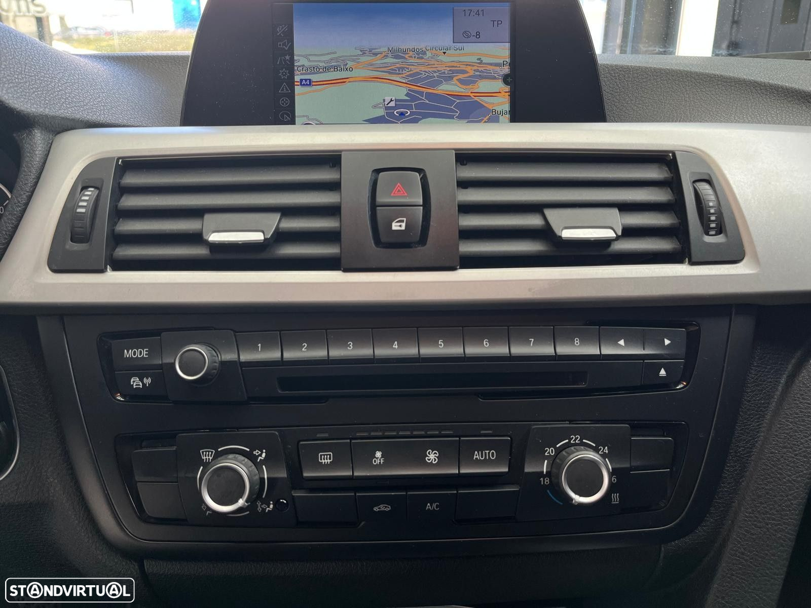BMW 318 d Touring - 15