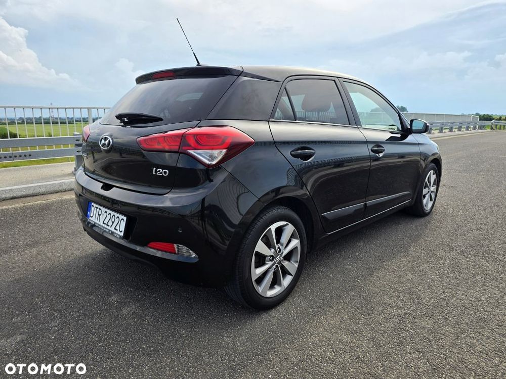 Hyundai i20 1.4 CRDI Active YES Plus - 13