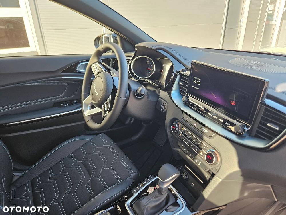 Kia XCeed 1.6 T-GDI Tribute DCT - 21