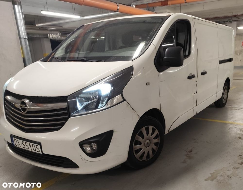 Opel Vivaro - 1