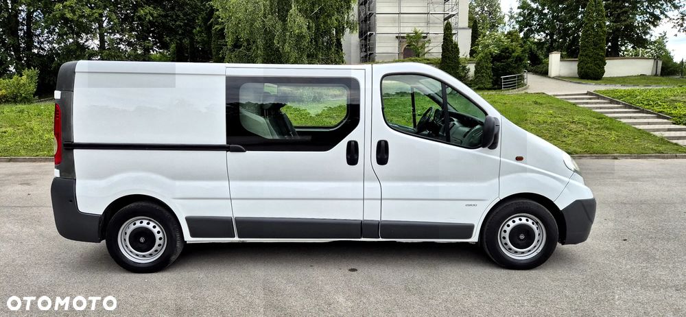 Opel Vivaro - 9