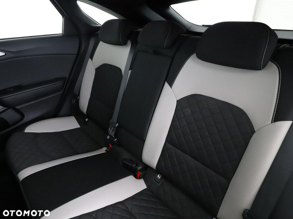 Kia ProCeed 1.4 T-GDI GT Line - 18
