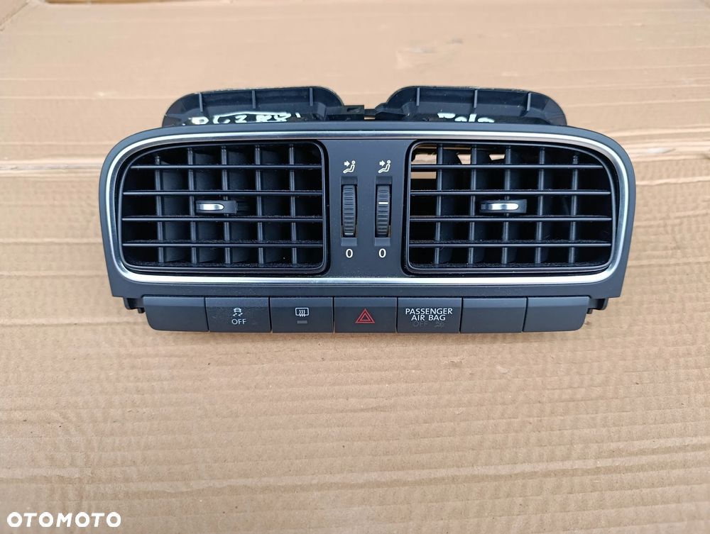 VW POLO V 5 6R KRATKA NAWIEWU ŚRODKOWA 6RF819728A - 1