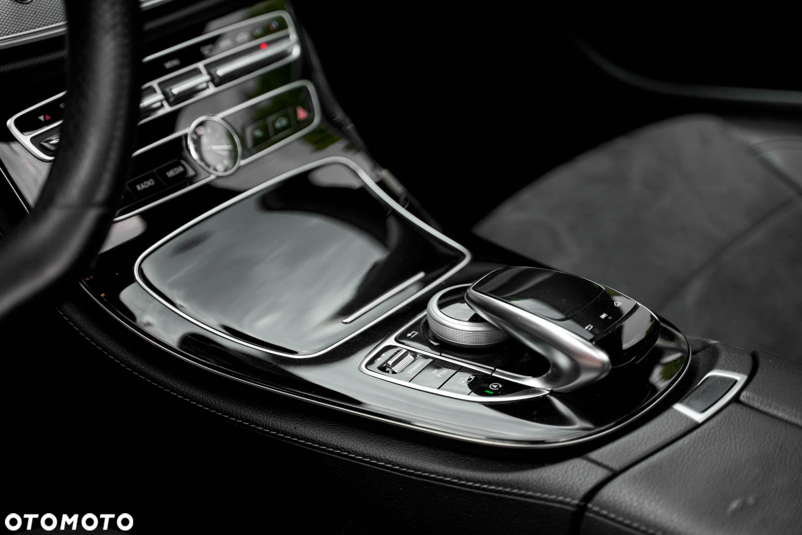 Mercedes-Benz Klasa E 350 BlueTEC 9G-TRONIC Avantgarde - 19