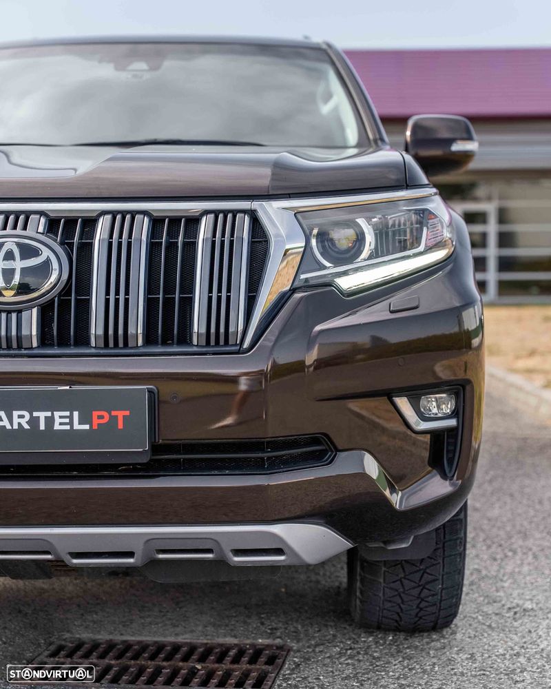 Toyota Land Cruiser Prado - 5