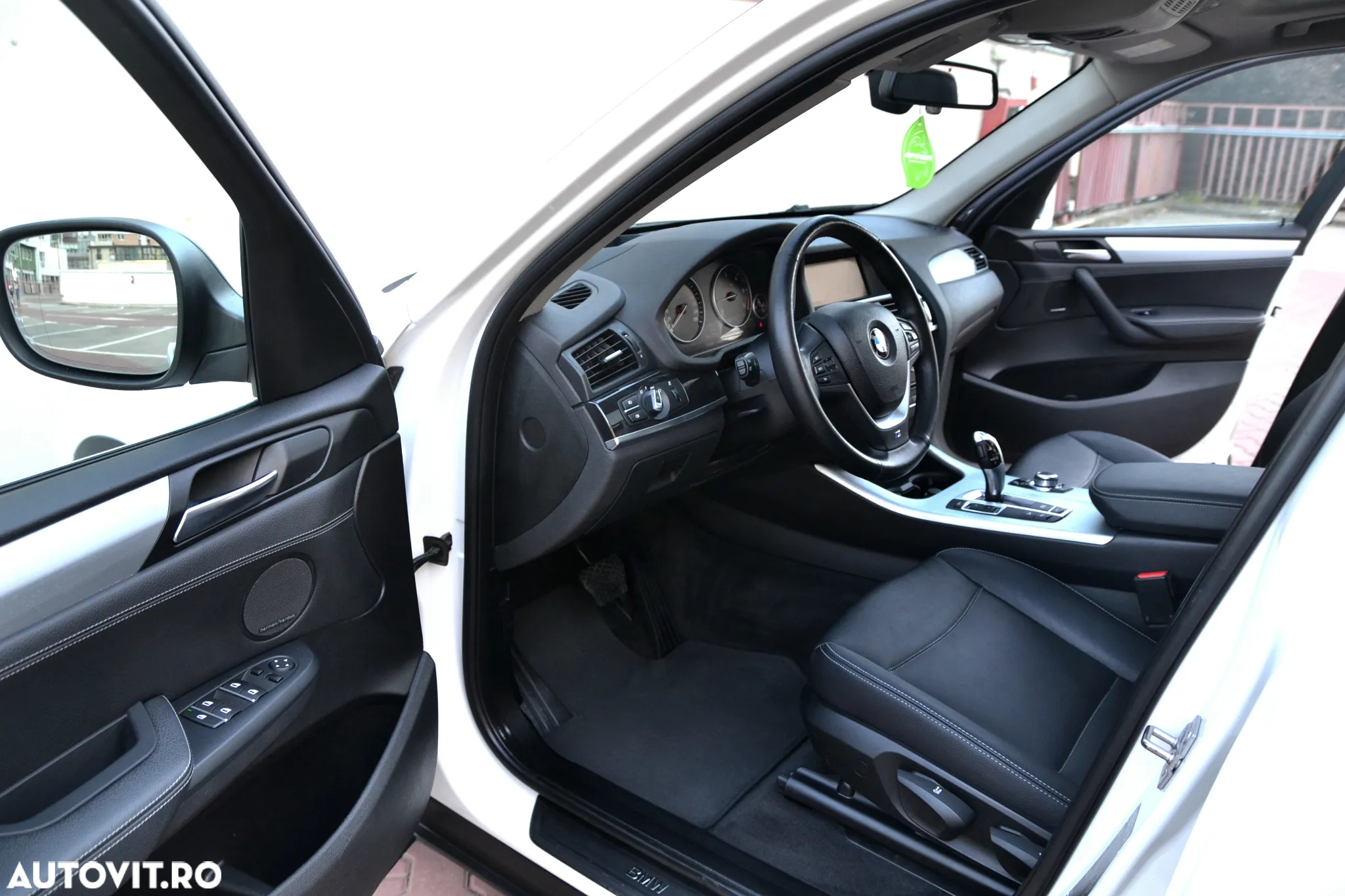 BMW X3 xDrive20d Aut. - 9