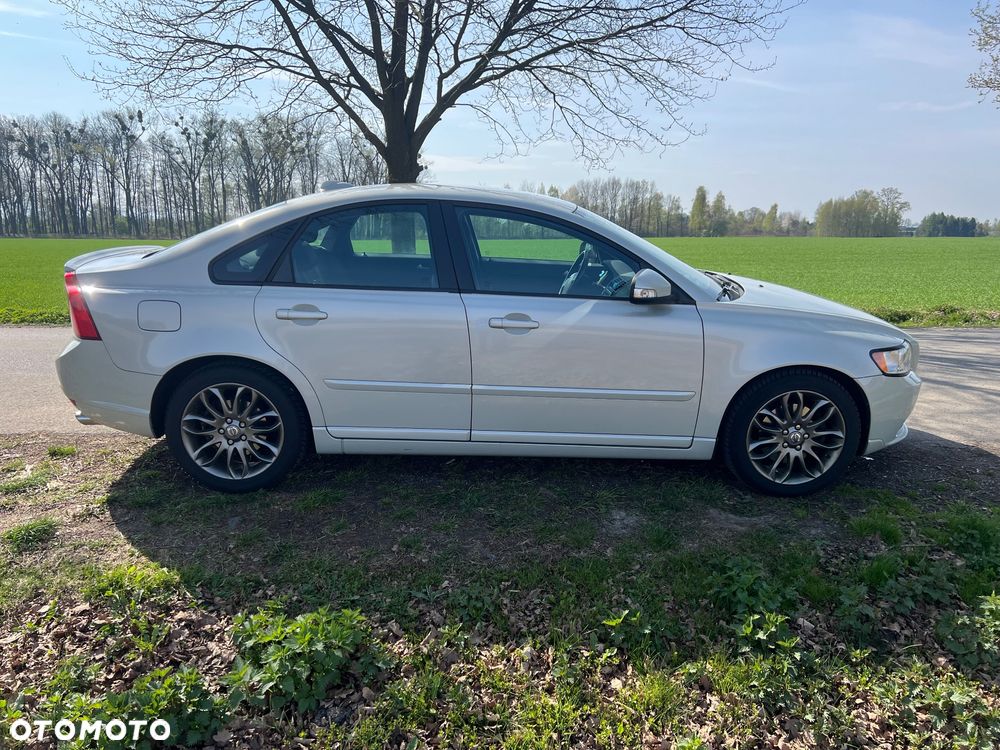 Volvo S40 ver-d3-business-edition - 8