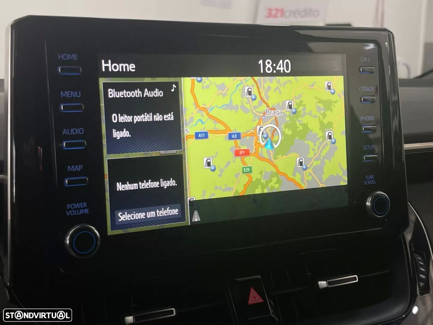 Toyota Corolla Touring Sports 1.8 Hybrid Comfort - 14