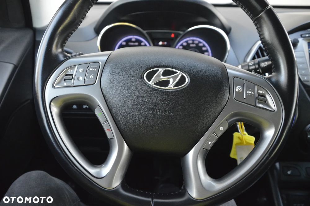 Hyundai ix35 2.0 CRDi 4WD Automatik Style - 16
