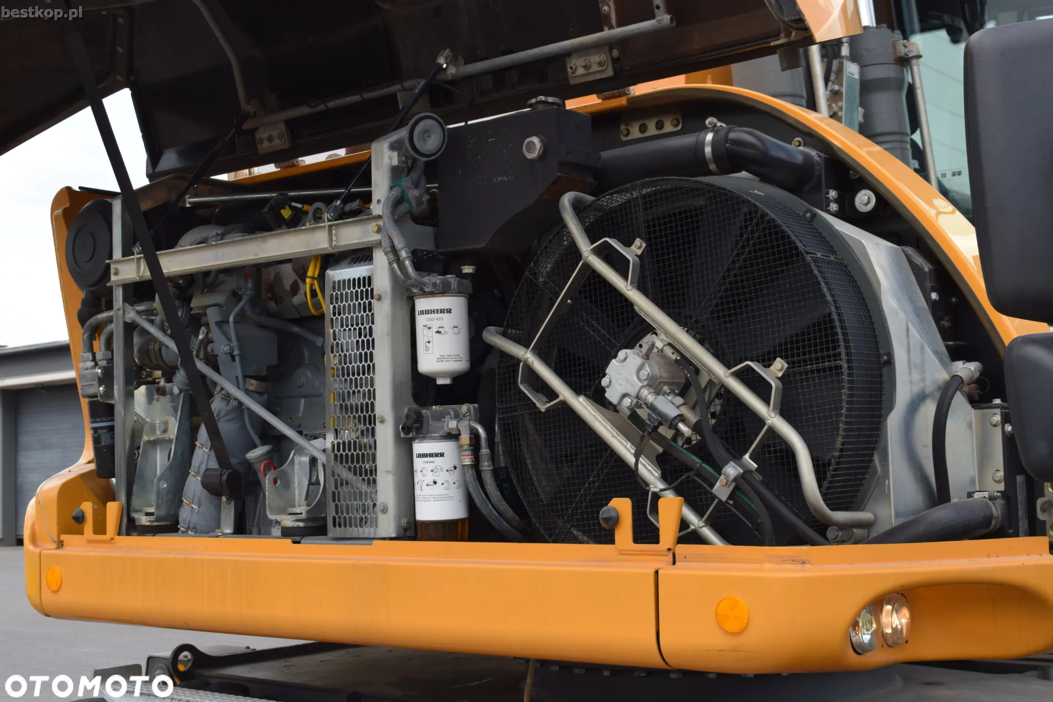 Liebherr A918 Compact Litronic - 39