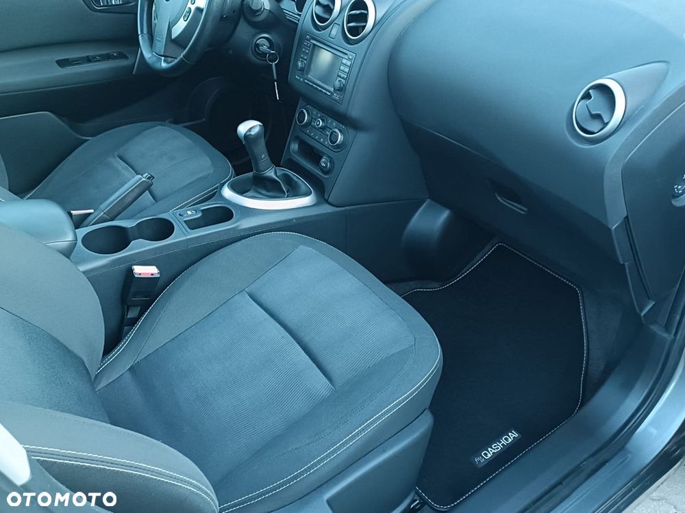 Nissan Qashqai - 17