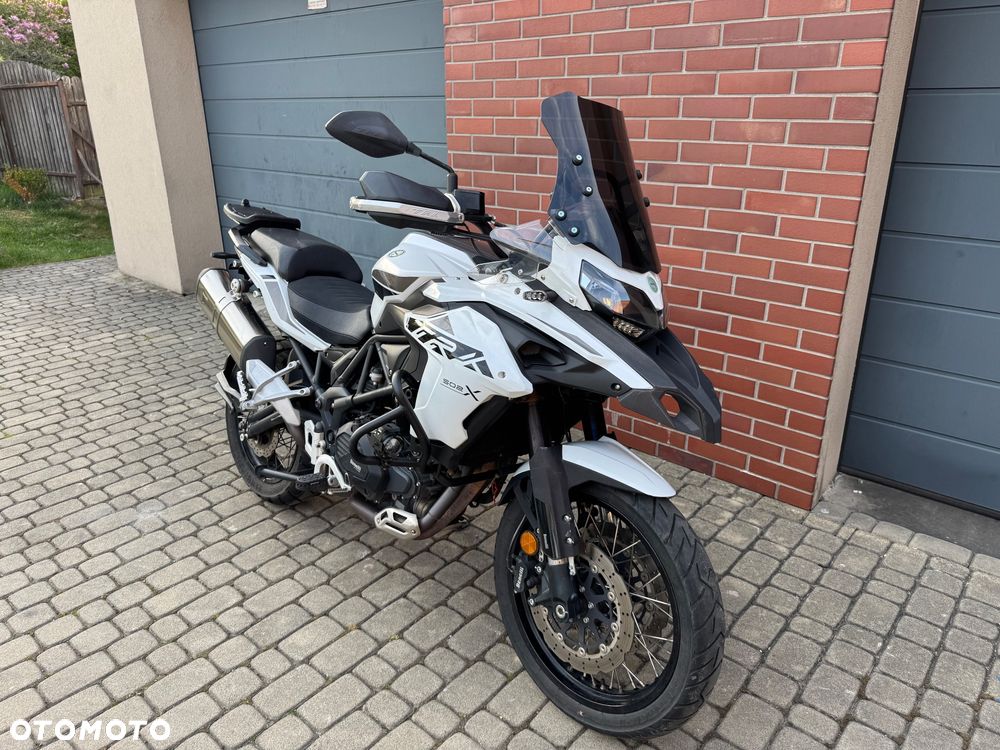 Benelli TRK 502X - 4