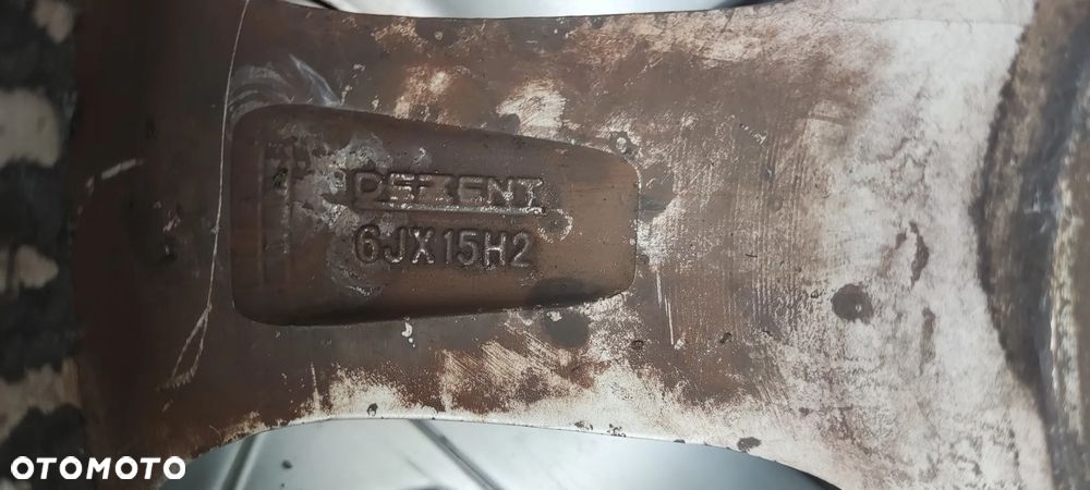 Felgi  aluminiowa Dezent audi , volkswagen , skoda 6.0" x 15" 5x112 ET 48 - 6