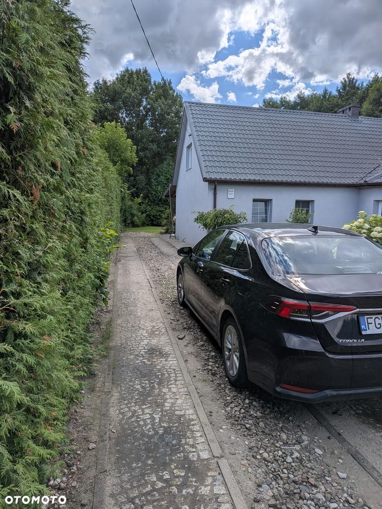Toyota Corolla 1.8 Hybrid Active - 3