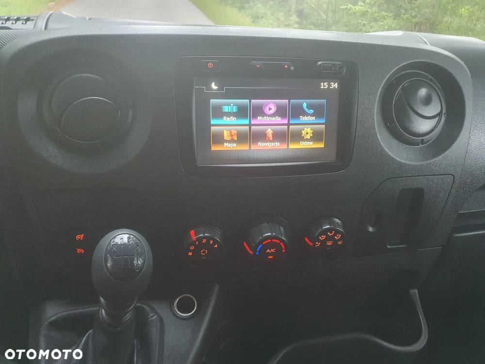Renault Master - 15