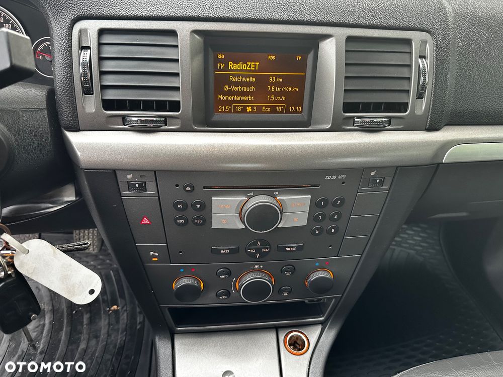 Opel Vectra 1.8 Cosmo Plus - 23