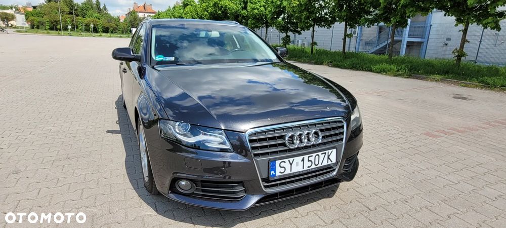 Audi A4 Avant 2.0 TDI - 4