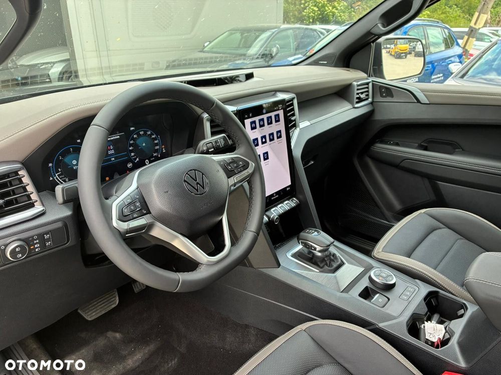 Volkswagen Amarok - 11