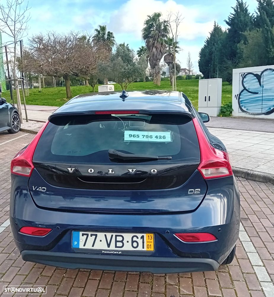 Volvo V40 D2 - 3