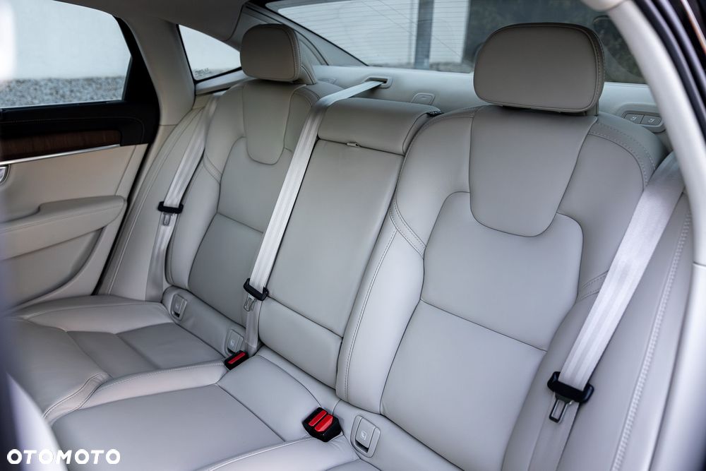 Volvo S90 D5 AWD Inscription - 35