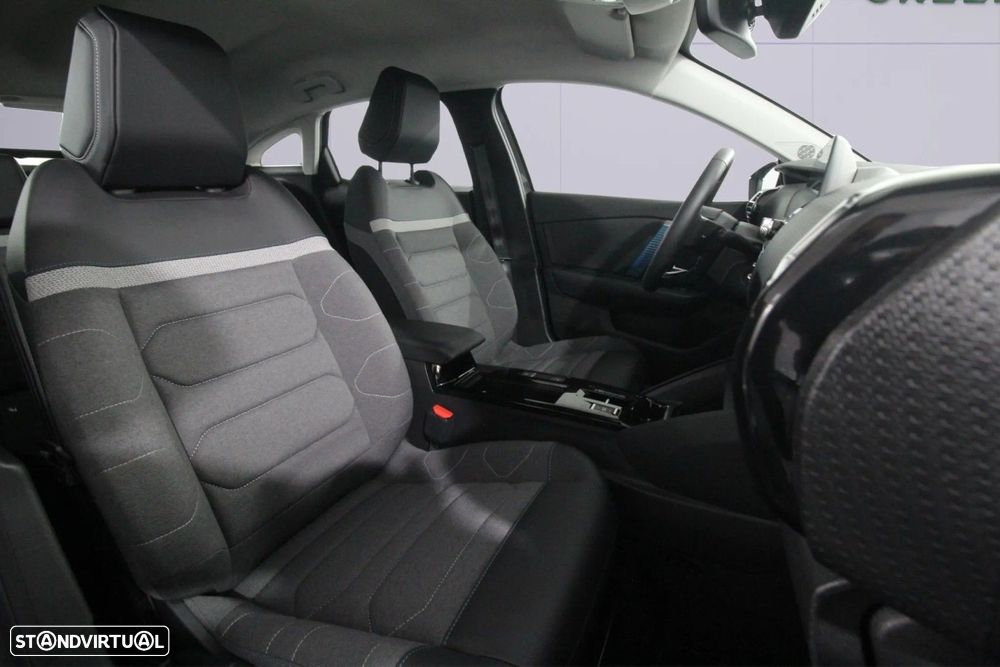 Citroën e-C4 - 12
