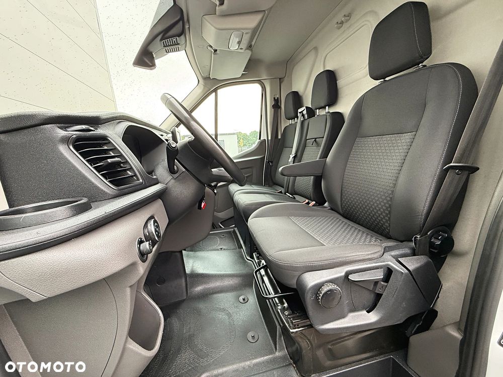Ford Transit - 14