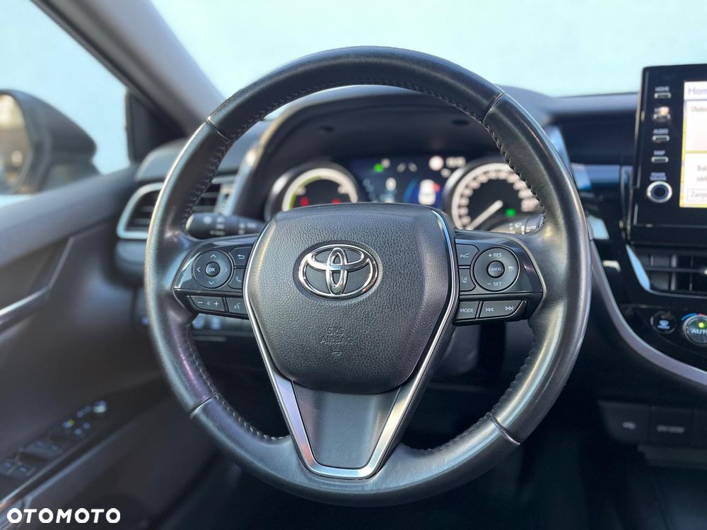 Toyota Camry 2.5 Hybrid Prestige CVT - 28