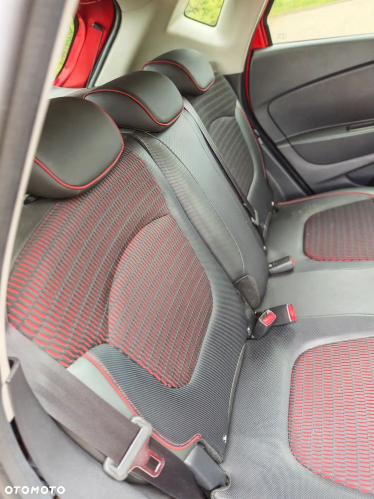 Renault Captur 1.2 Energy TCe Limited EDC - 11