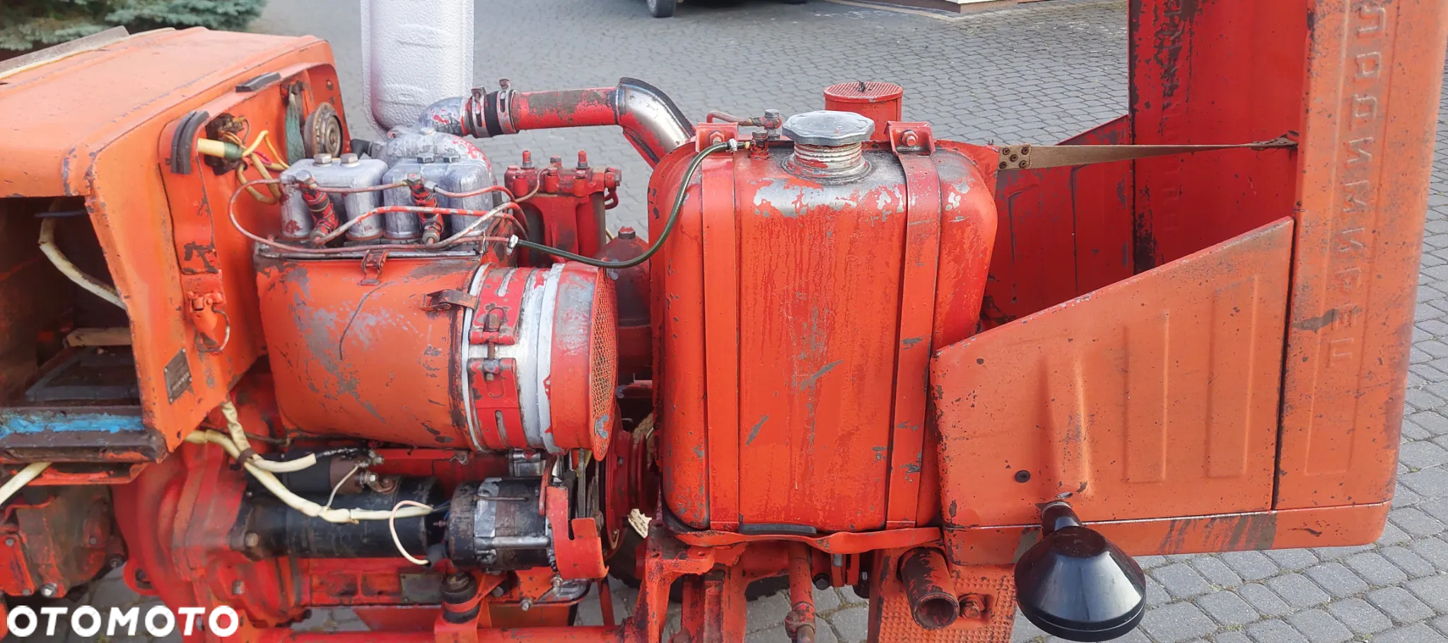 Ursus C360 - 10