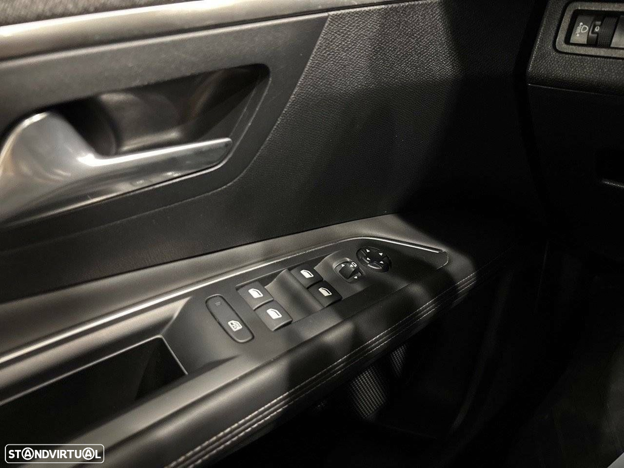 Peugeot 3008 1.5 BlueHDi Allure - 20