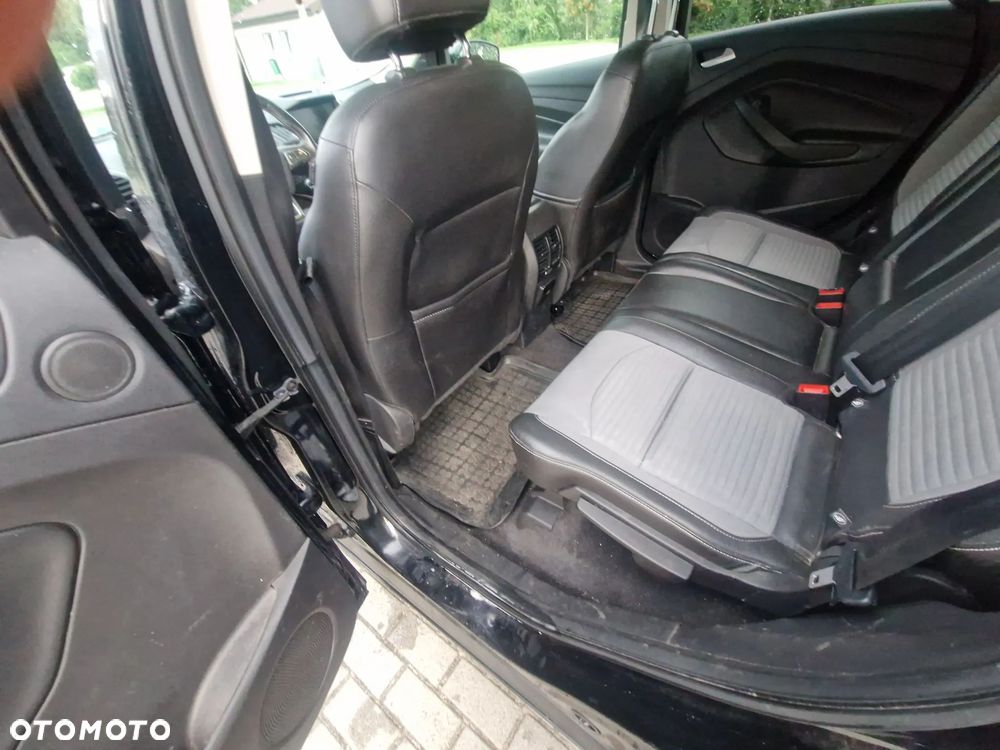 Ford Escape - 19