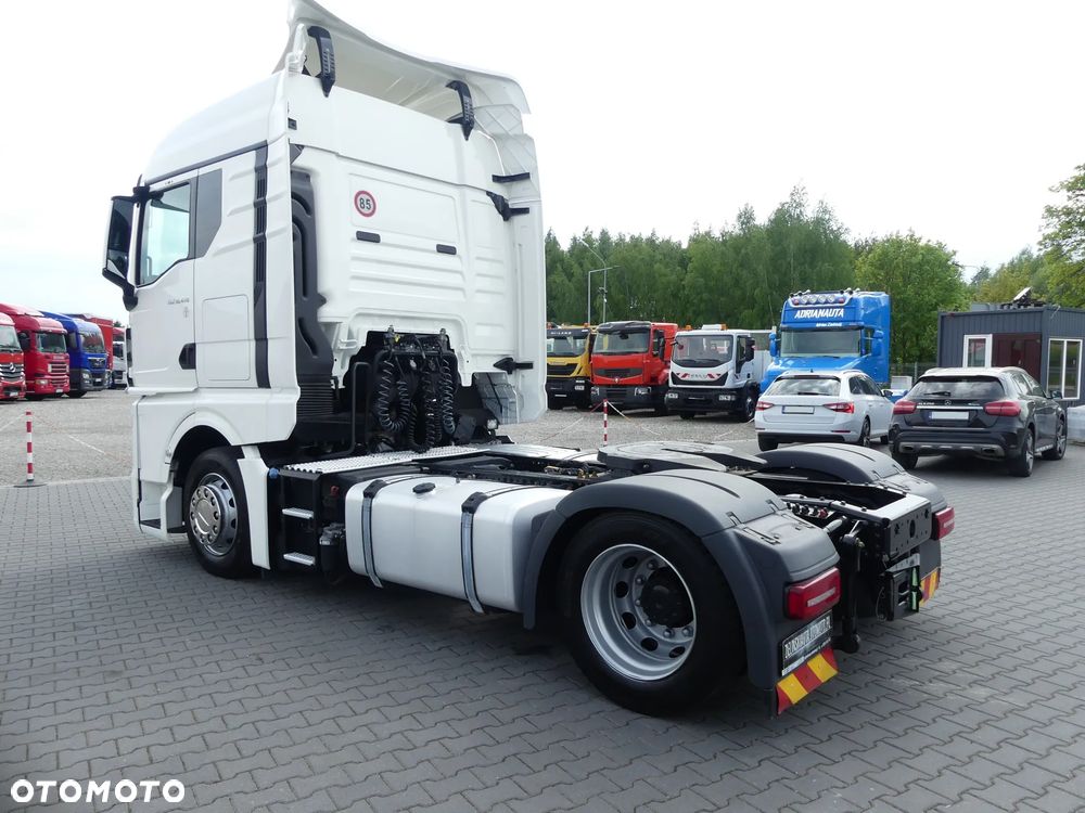 MAN TGX 18.470 / EURO 6 / LOW DECK / 4 SZTUKI / - 5