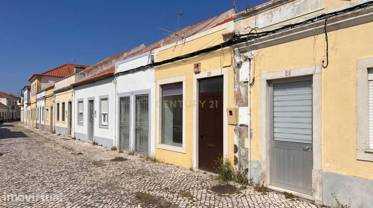 Loja com projeto | 2 pisos + possibilidade de sótão - Grande imagem: 2/4