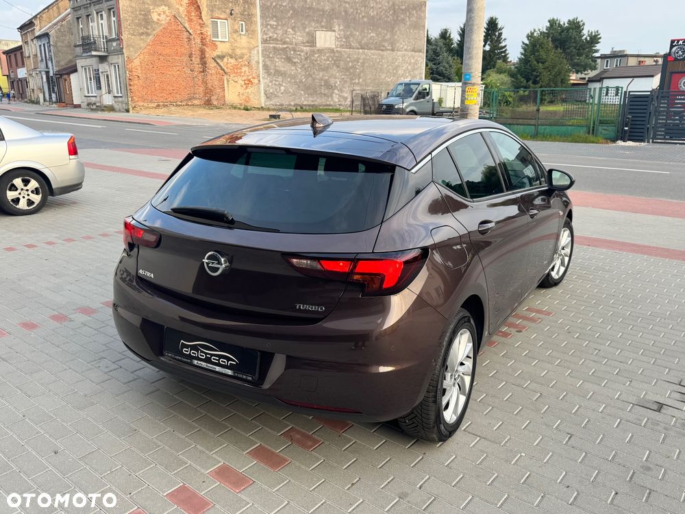 Opel Astra 1.4 Turbo Innovation - 11