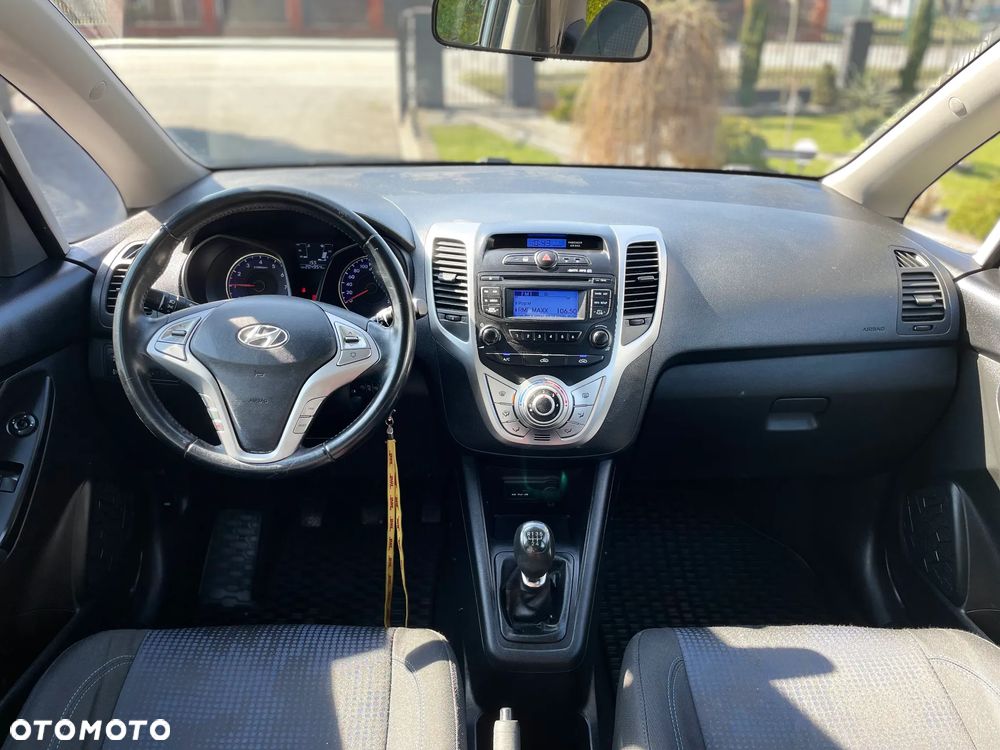 Hyundai ix20 1.4 Premium blue - 7