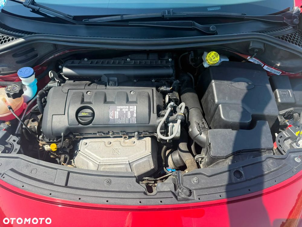 Peugeot 207 CC 120 VTi Automatik Allure - 21