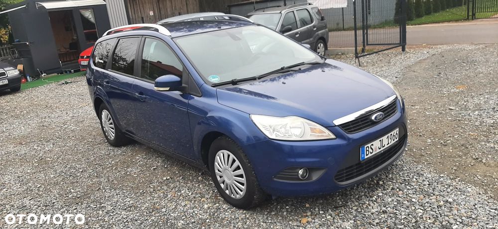 Ford Focus - 10