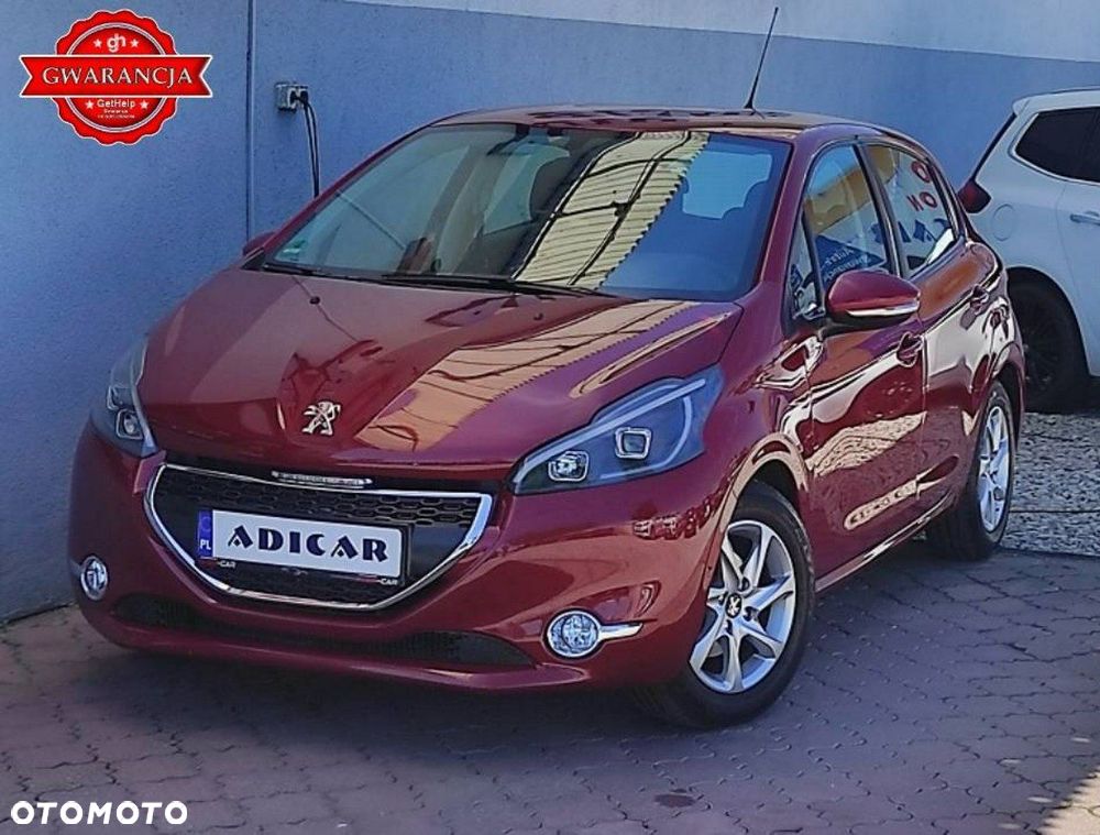 Peugeot 208 - 1