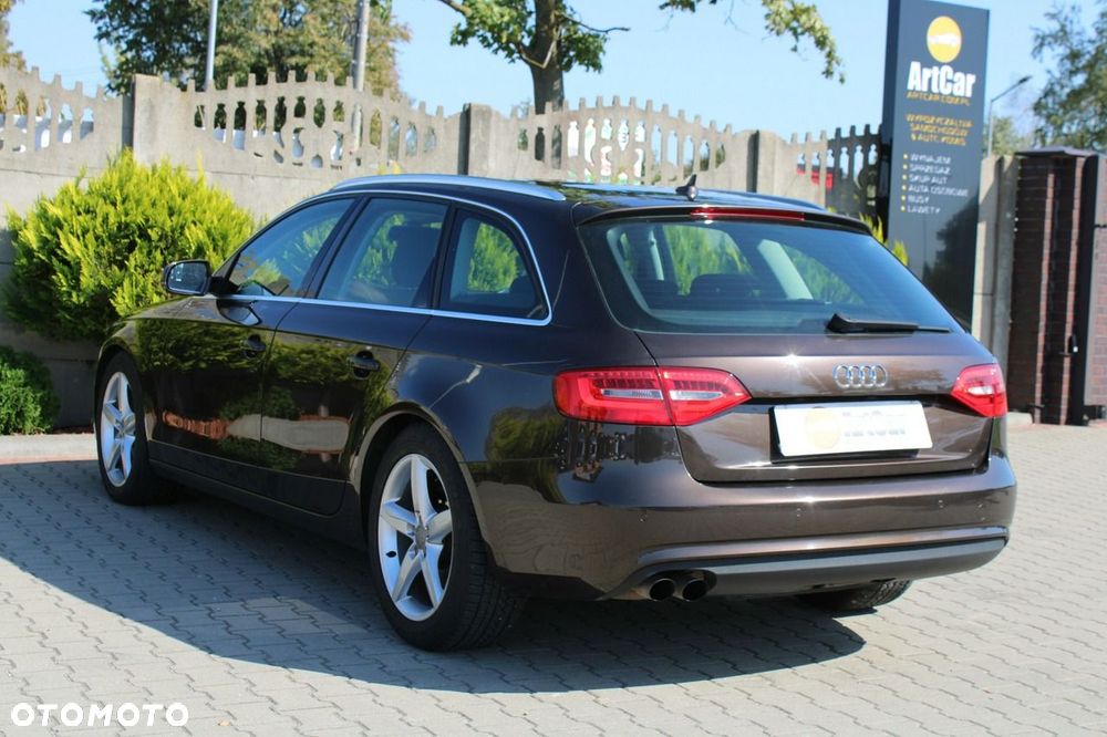 Audi A4 Avant 2.0 TDI DPF multitronic Ambiente - 8